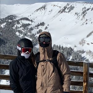 Meet your Posher, Whitney